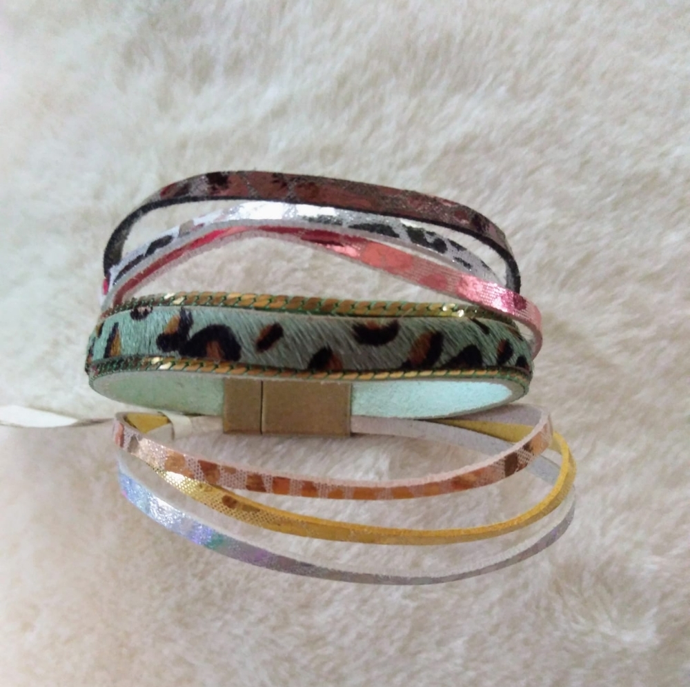 Bracelet